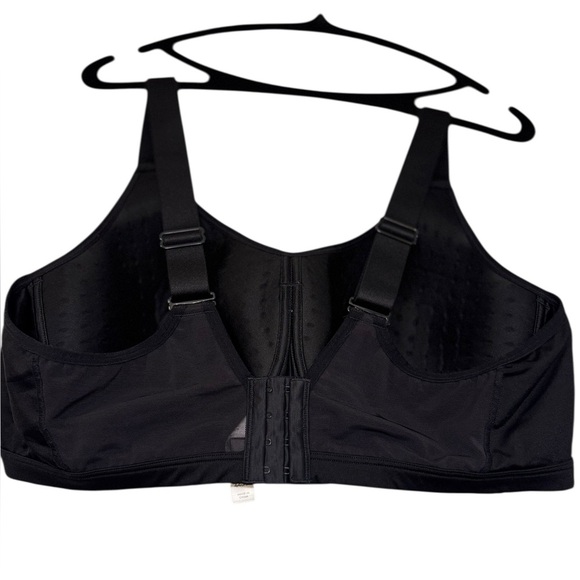 Livi Active High Impact Wicking Underwire Bra - Picture 4 of 9